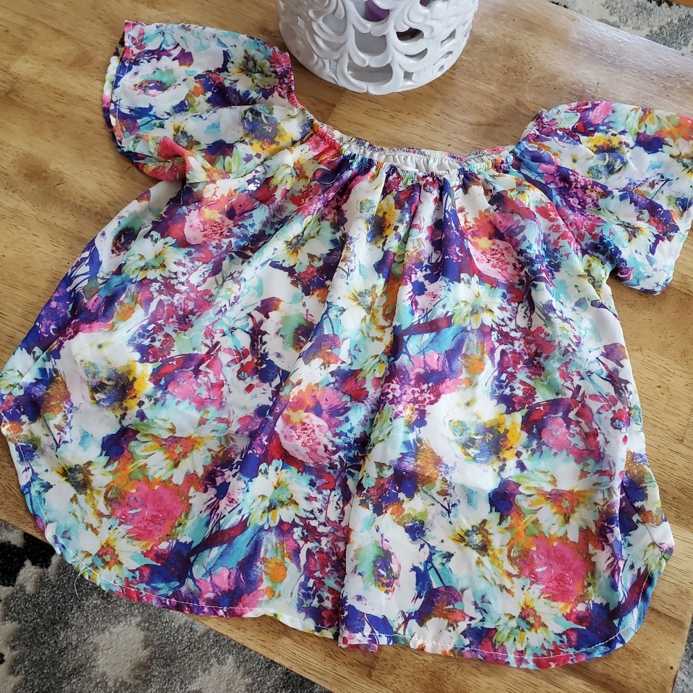 Flowy floral top